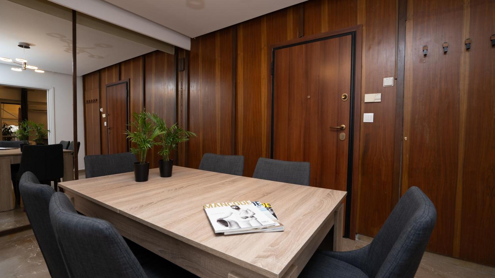 Quiet City Center Apt On A Pedestrian Street Атина Екстериор снимка